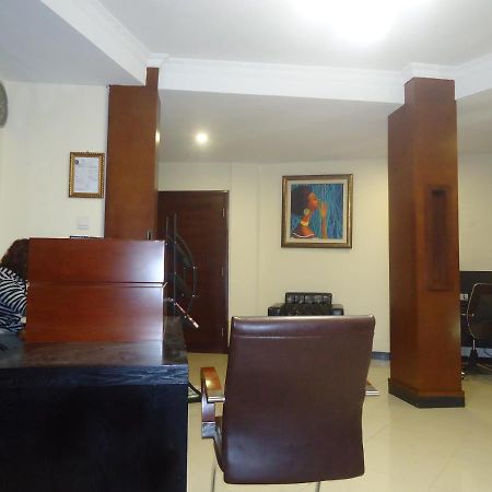 Miracle Hotel Addis-Abeba Extérieur photo