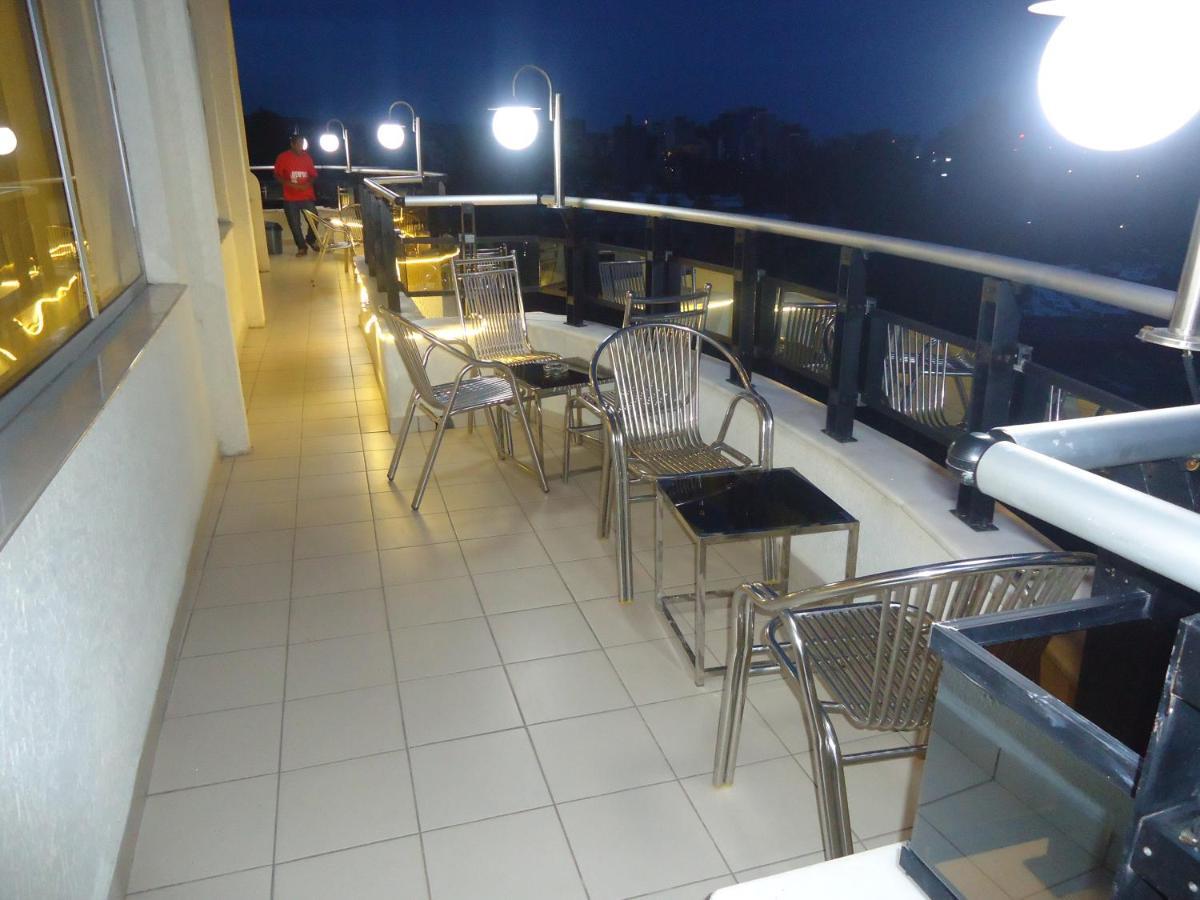 Miracle Hotel Addis-Abeba Extérieur photo