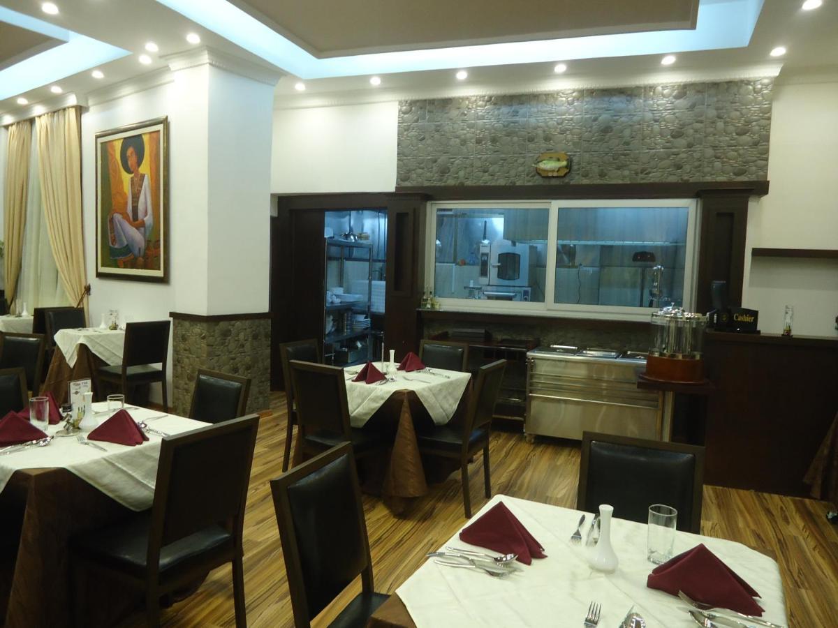 Miracle Hotel Addis-Abeba Extérieur photo
